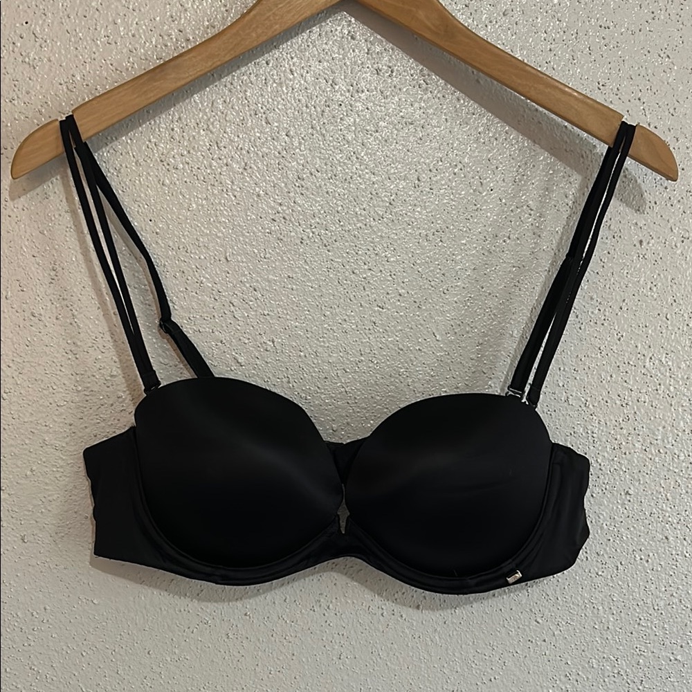 Victoria Secret Elegant Black Strapless Bra